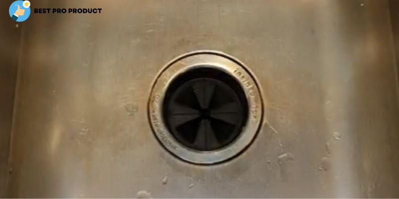 What is the Purpose of a Garbage Disposal Splash Guard